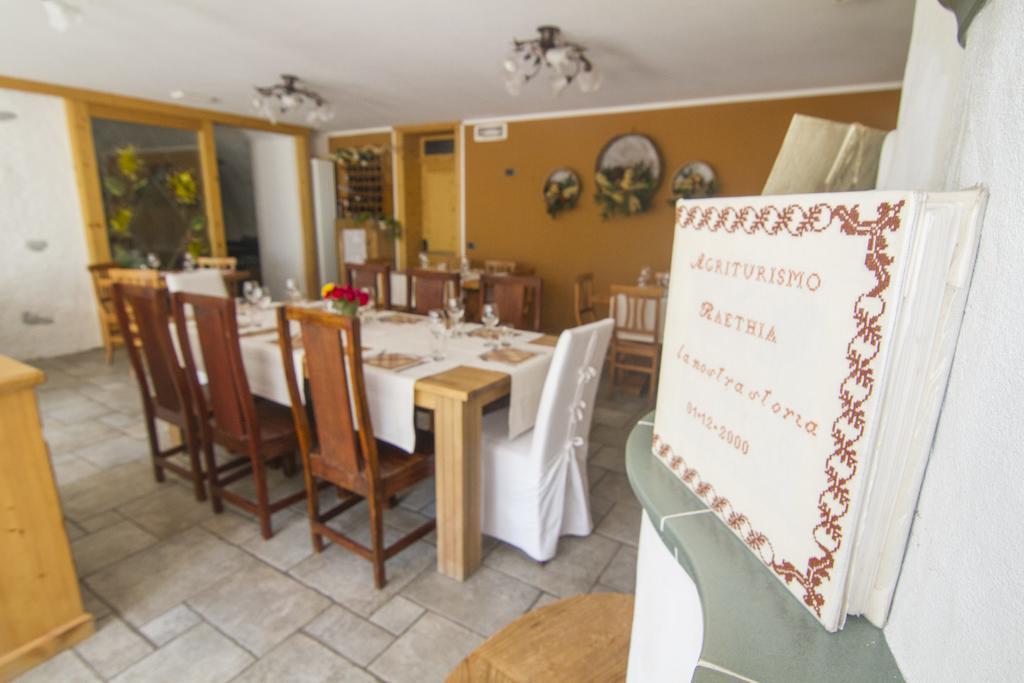 Agriturismo Raethia Isolaccia Bagian luar foto
